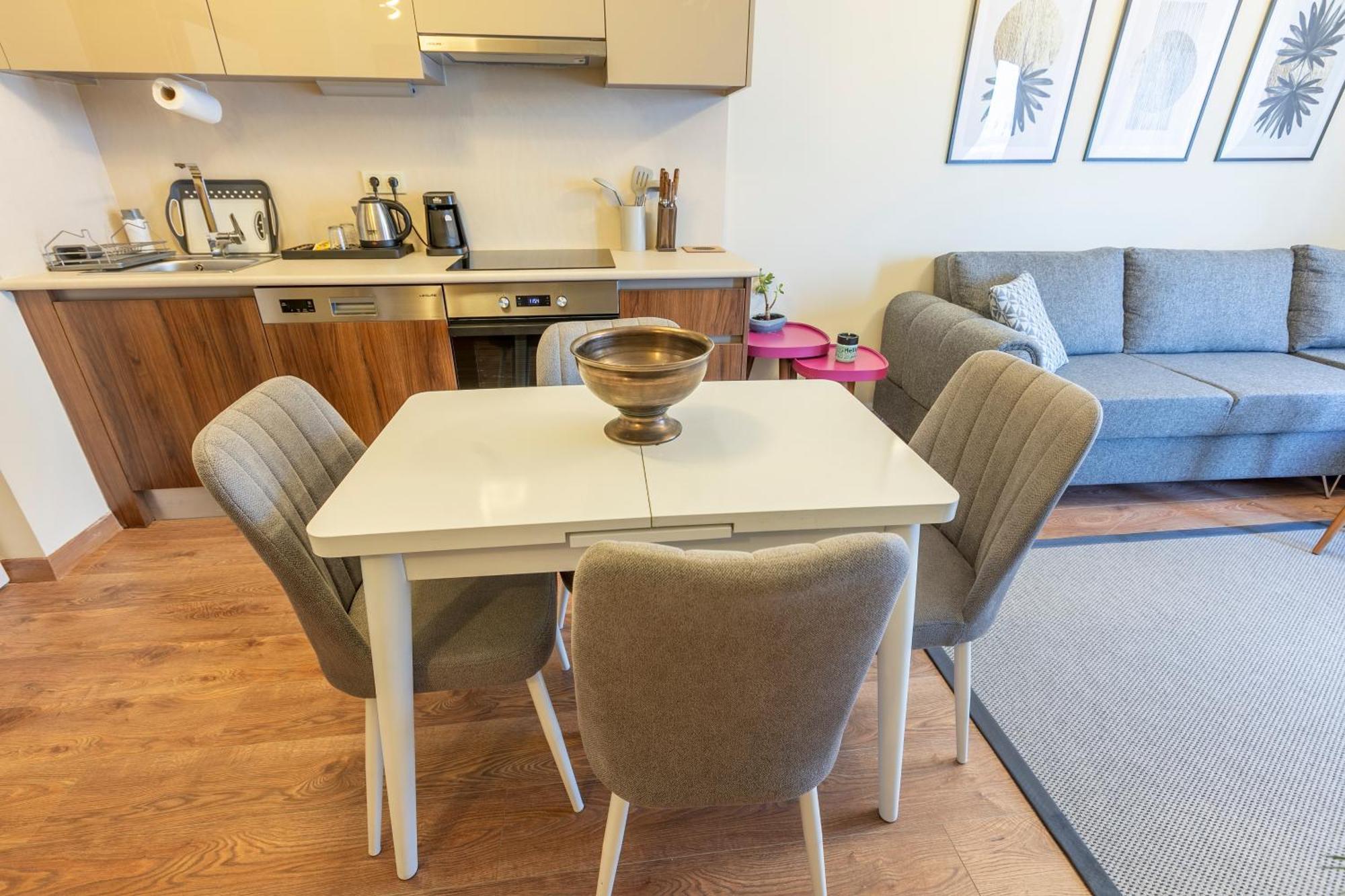 Appartement 212 Outlet Karsisinda Lux N7